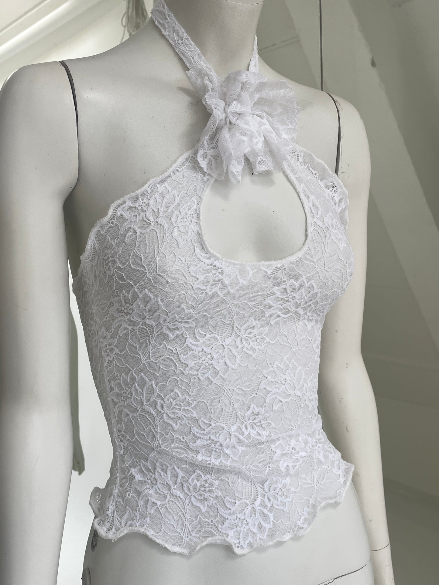 ROSE HALTER