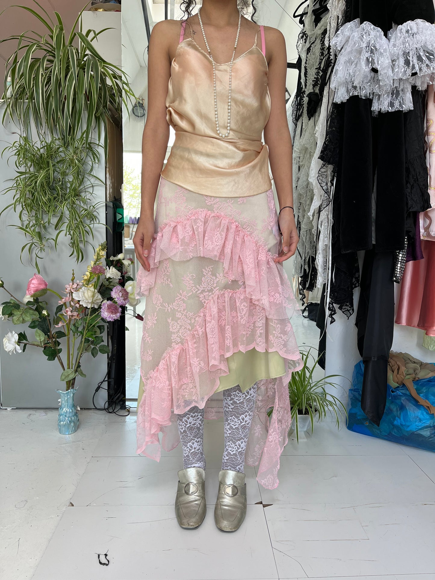RUFFLE SKIRT