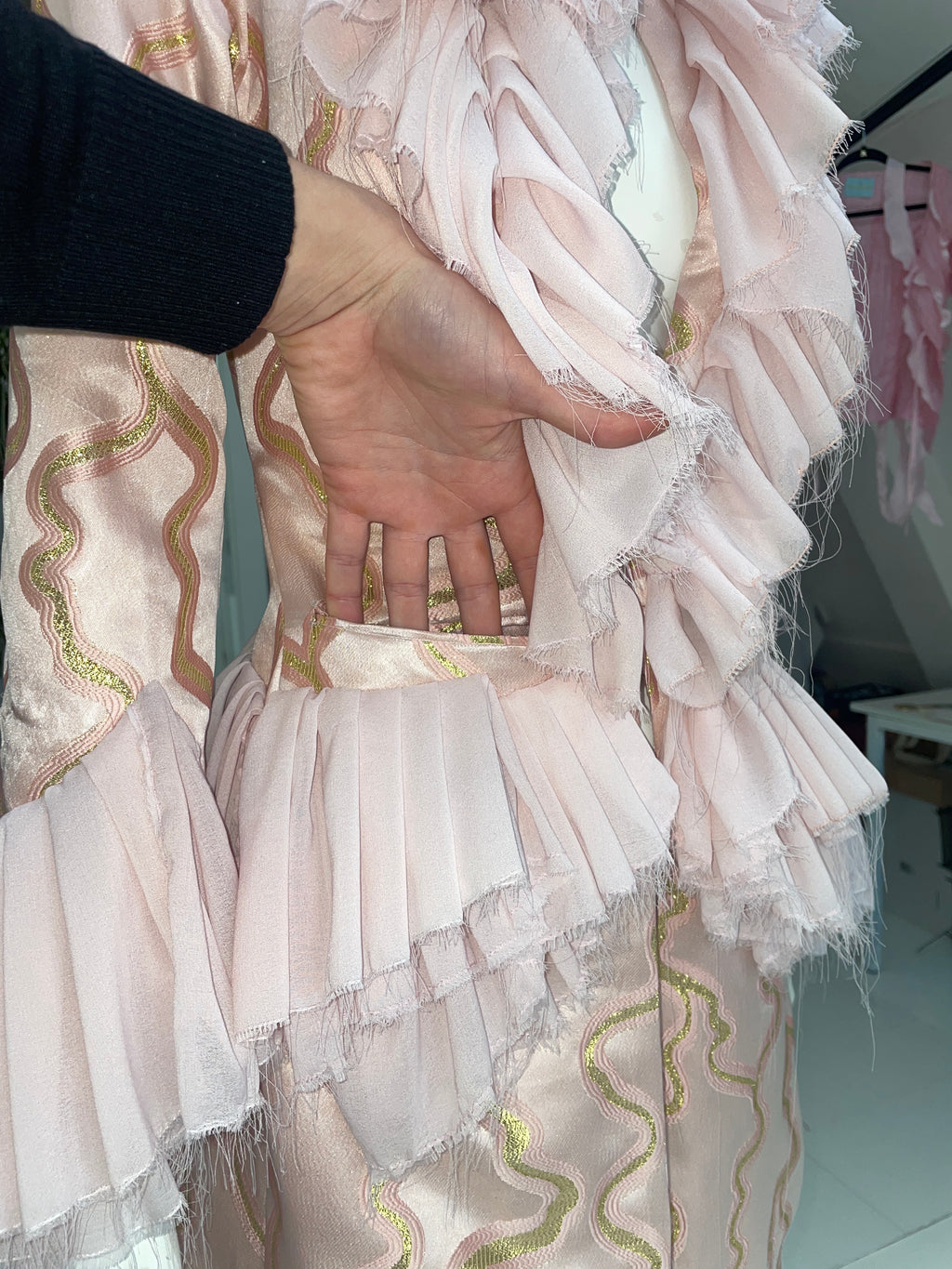 RUFFLE COAT