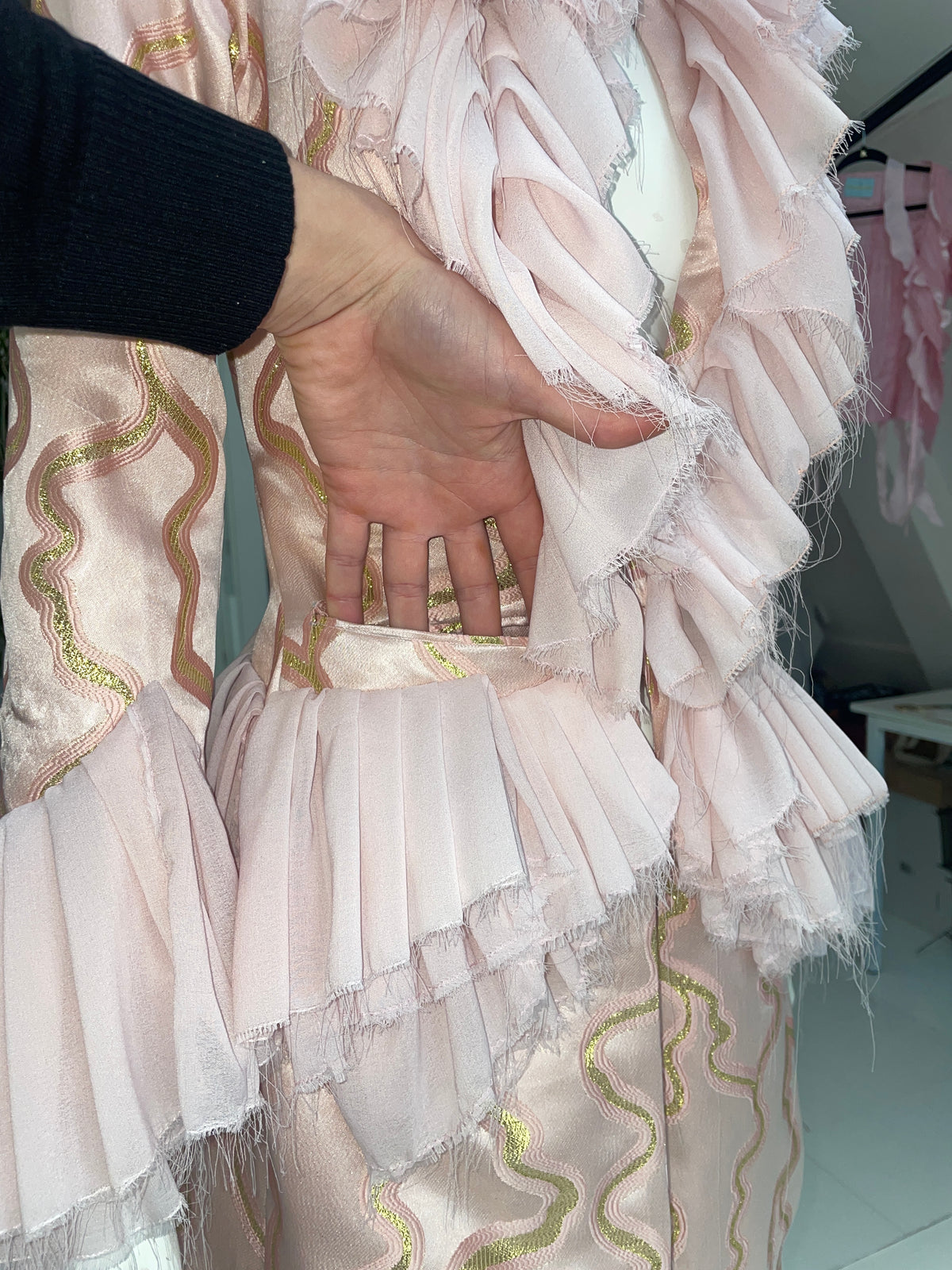 RUFFLE COAT