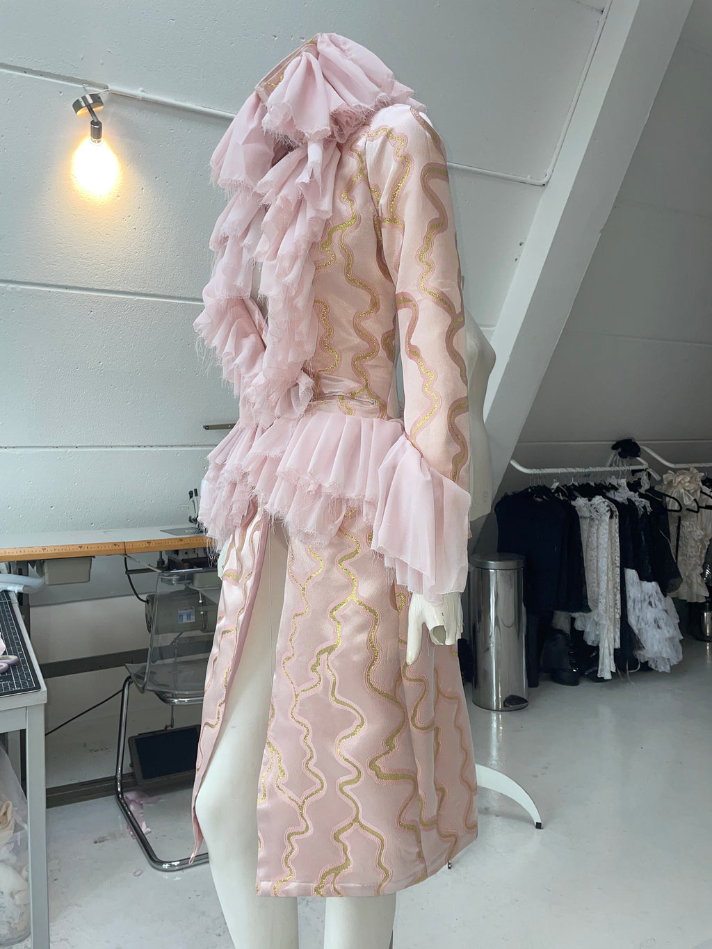 RUFFLE COAT
