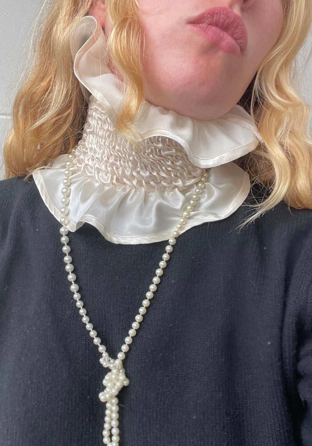 PEARL COLLAR