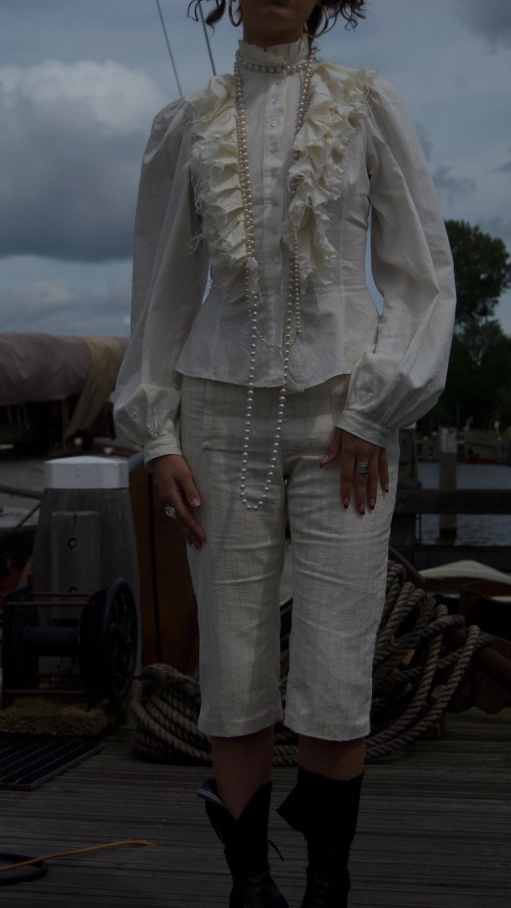 PIRATE CHEMISE
