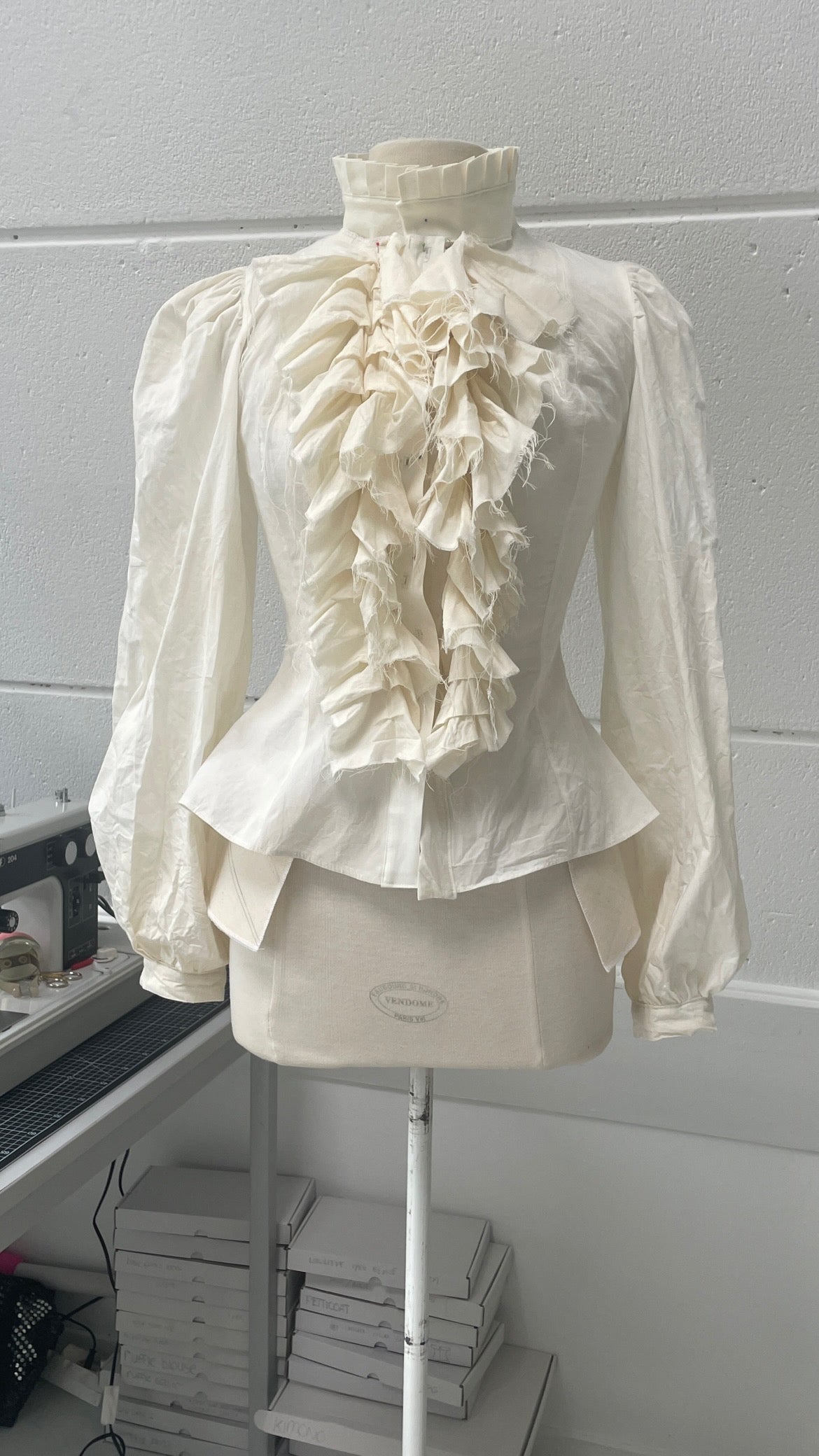 PIRATE CHEMISE
