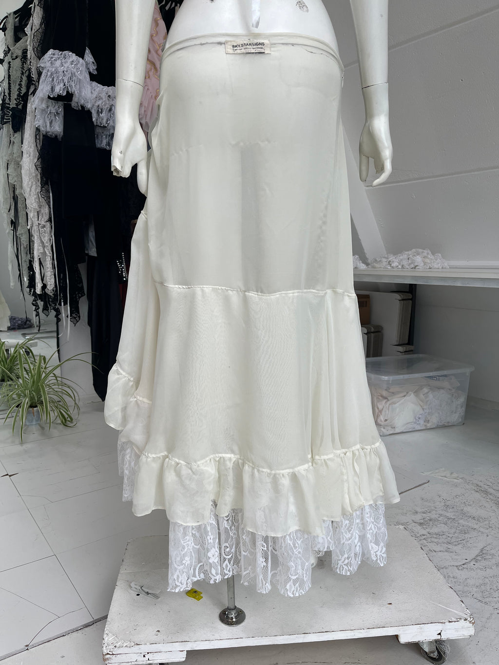 PETTICOAT