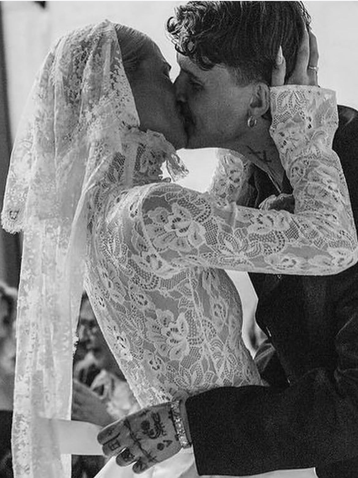 VEIL