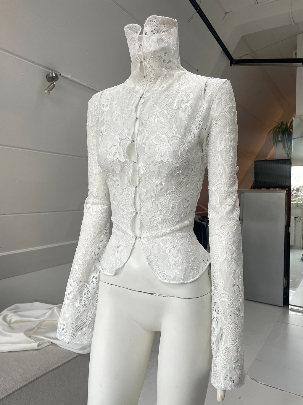 CORSETED TURTLENECK