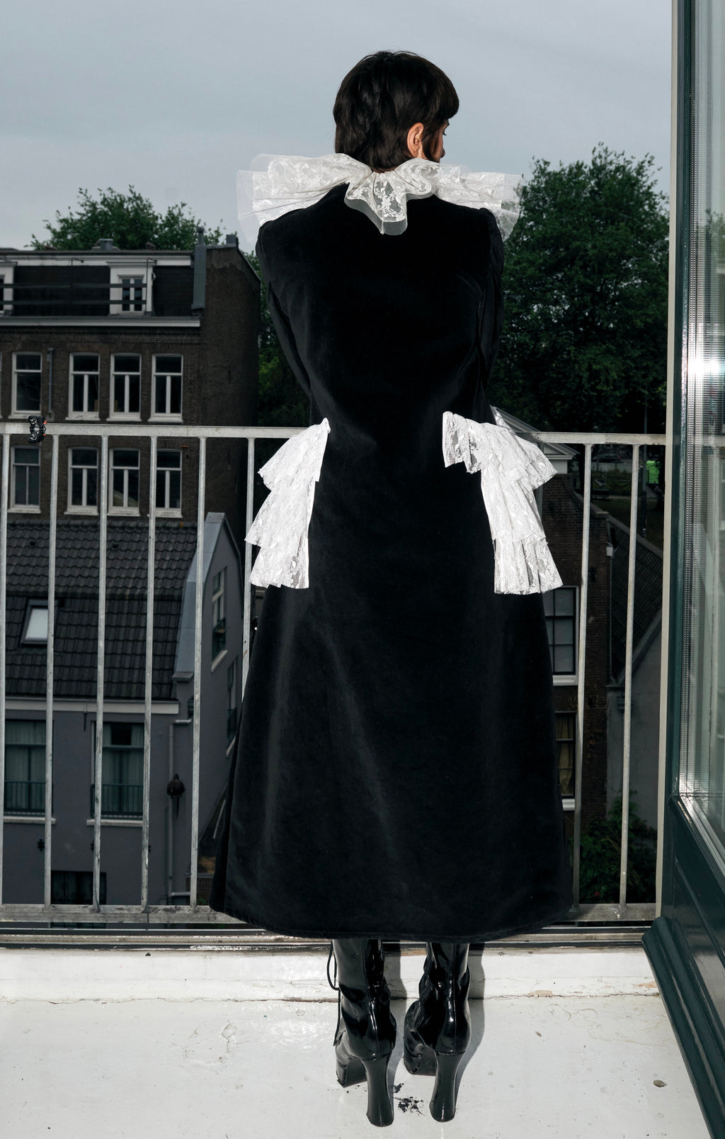 RUFFLE COAT