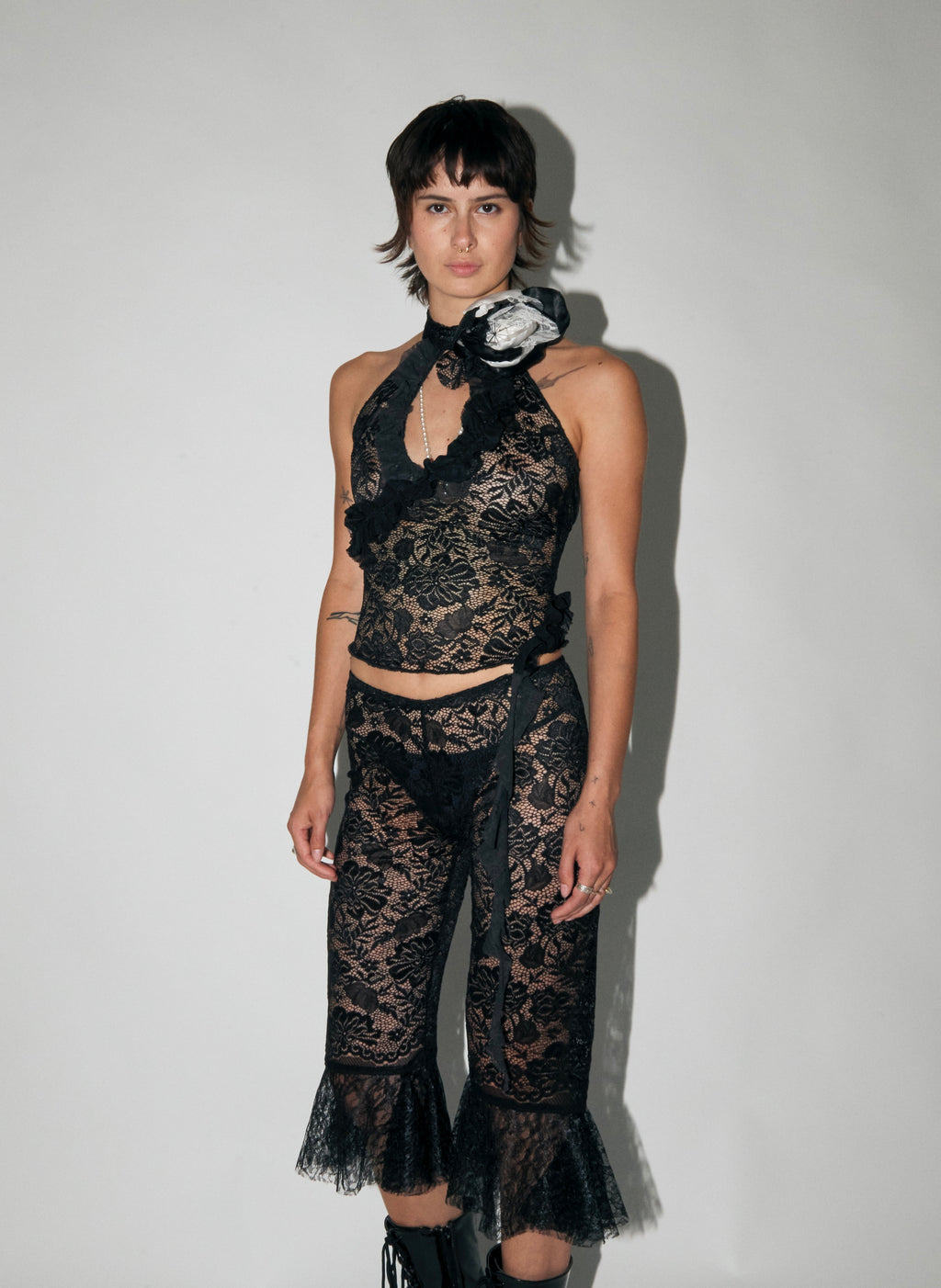 RUFFLE HALTER